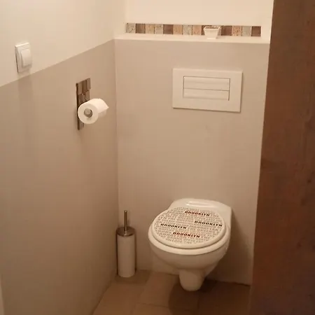 Au Coeur Du Luberon Guest house
